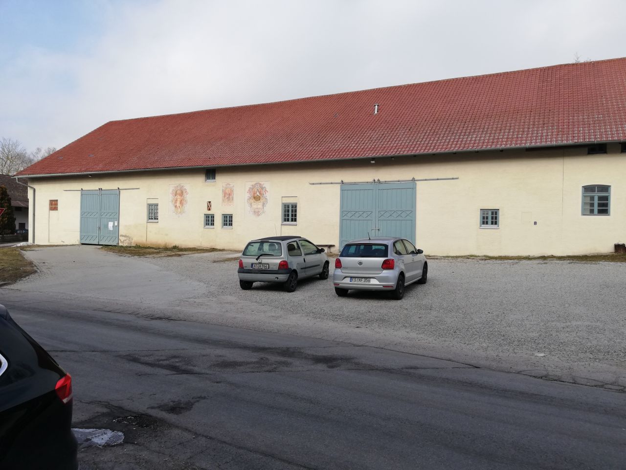 Flexible Gewerbeflächen für Handwerk, Labore und Logistik.  Flexible Gewerbeflächen für Handwerk, Labore und Logistik.