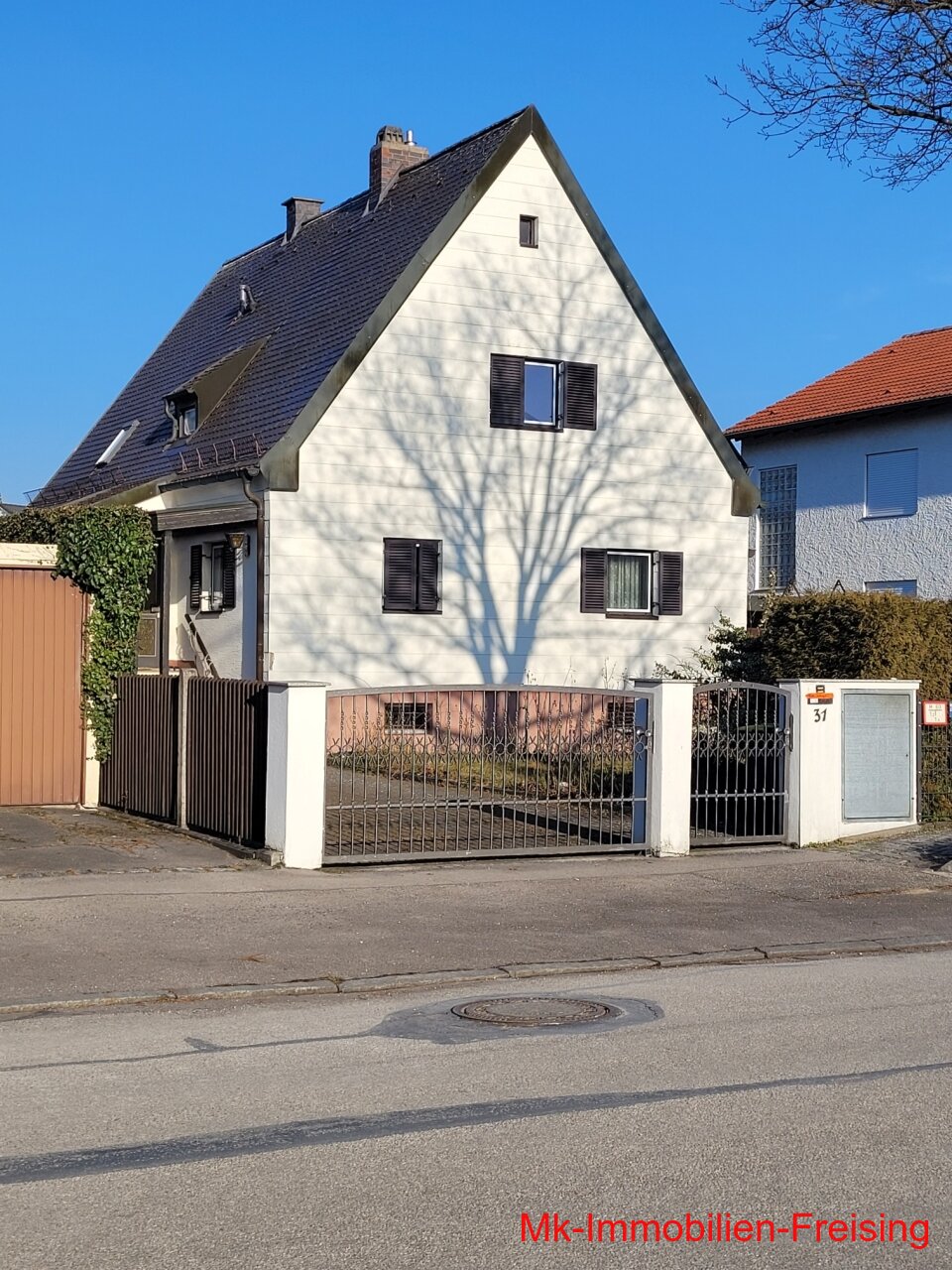 Vorderansicht Strasse Vorderansicht Strasse