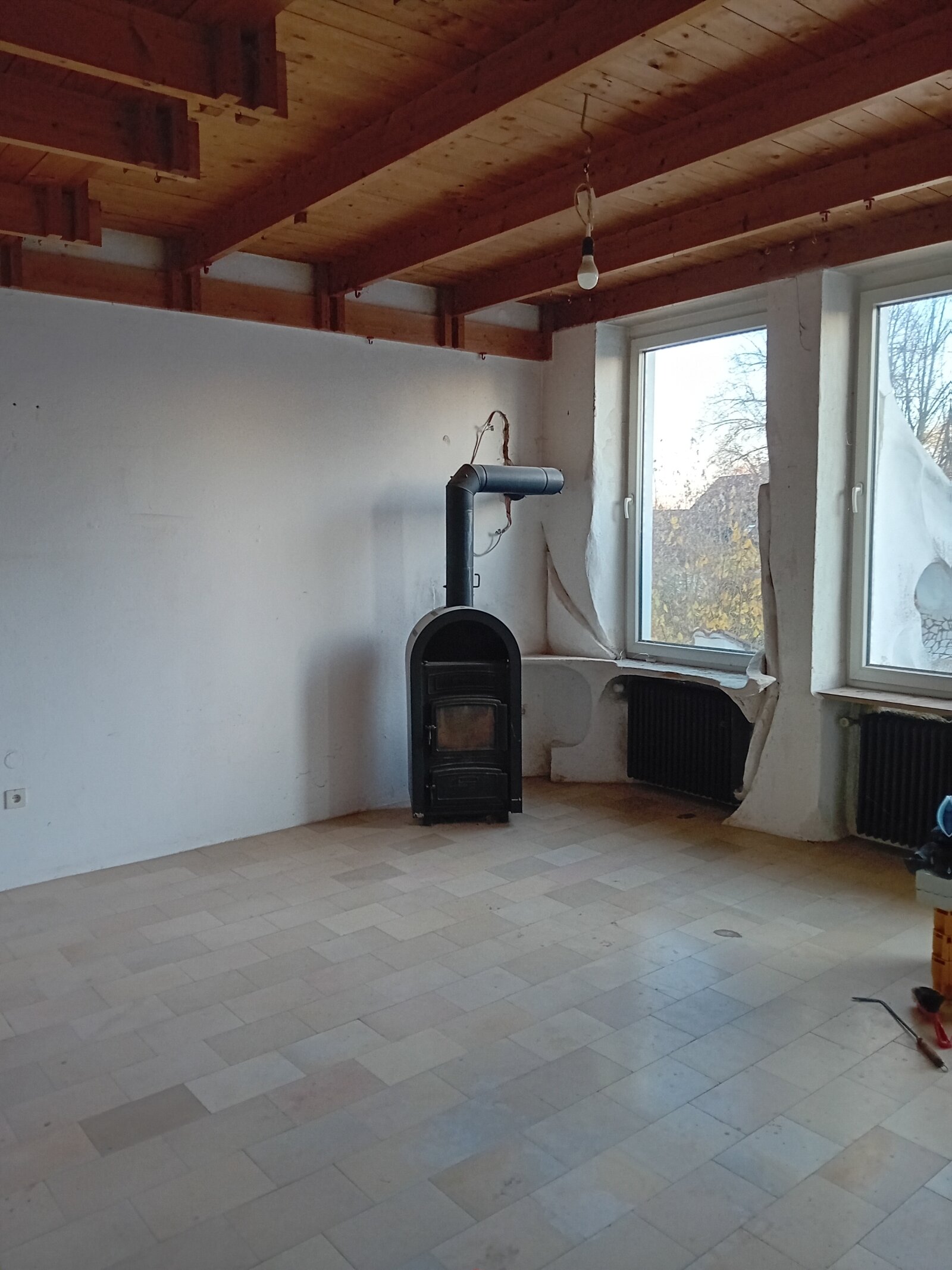 Zimmer mit Schwedenofen