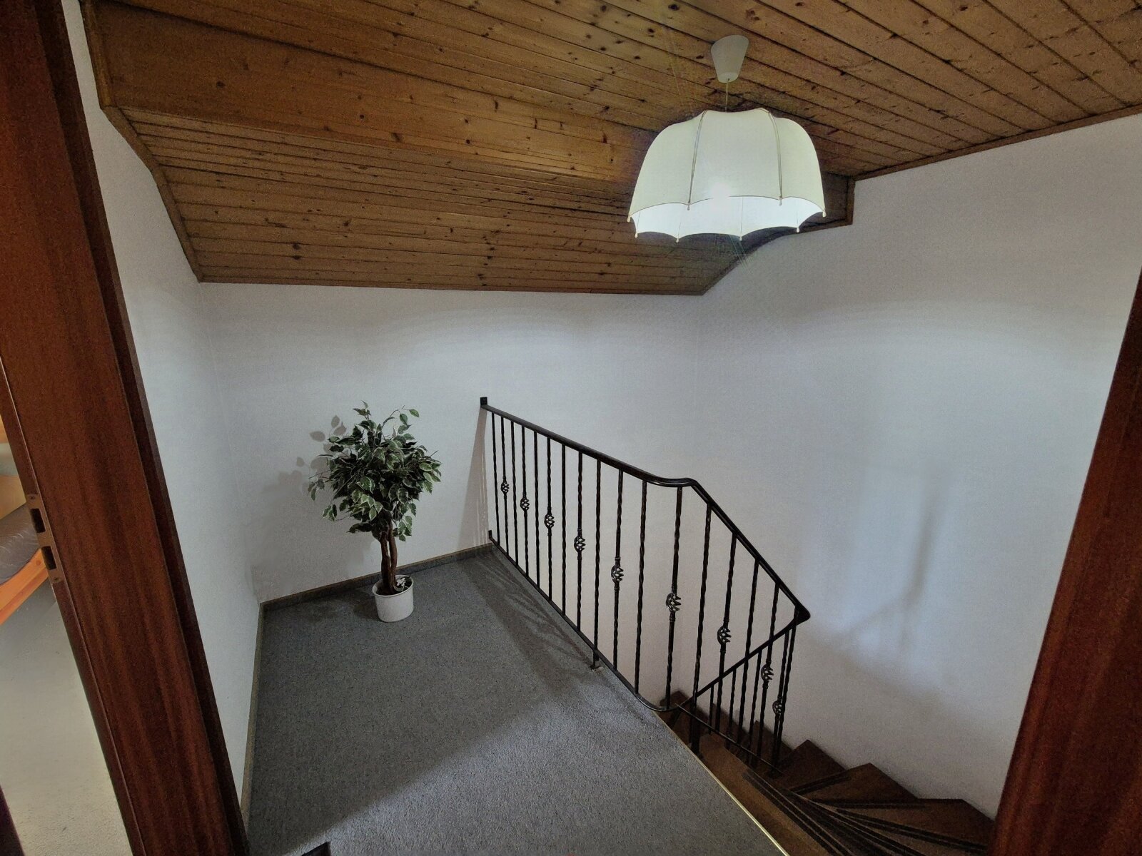Treppe-DG Treppe-DG