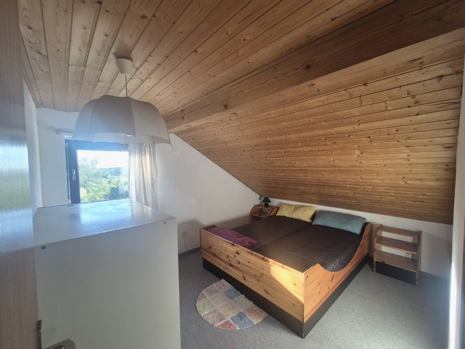 Zimmer im Dachgeschoss Zimmer im Dachgeschoss